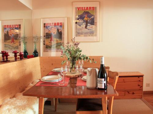 Apartment La Bercière 21 by Interhome