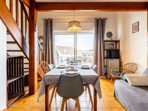 Χώρος καθιστικού στο Studio Les Adichats by Interhome
