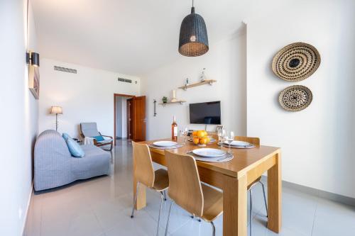 Foto Spacious 1BR Near Dona Ana Beach & Pool 1