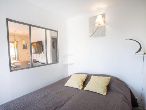 Studio Port de La Gavine-25 by Interhome