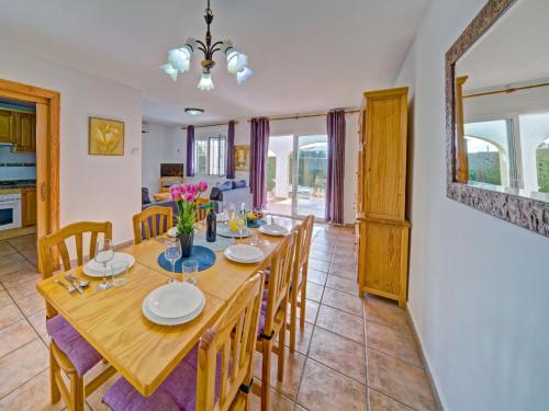 Holiday Home Puerta de Calpe 8 by Interhome