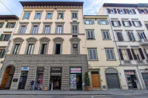 Casa MEDICI RICCARDI - 50mt da Piazza Duomo
