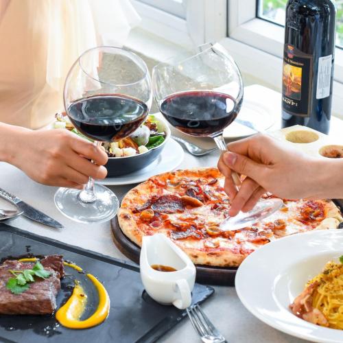 Drinks på Abogo Luxury Resort Villa Da Nang Beachfront