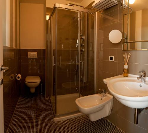 Koupelna v ubytování Hotel Kent