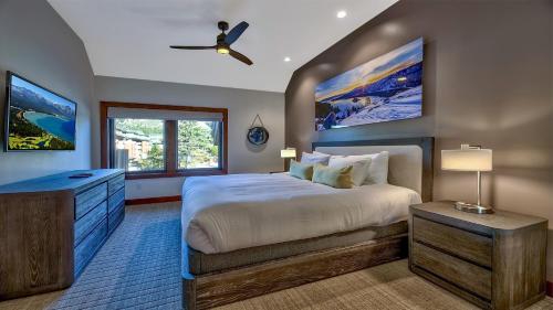 Un pat sau paturi într-o cameră la Zalanta 319