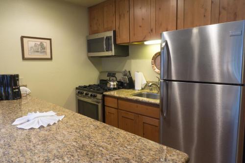 3160 Aspen Grove – Photos 2