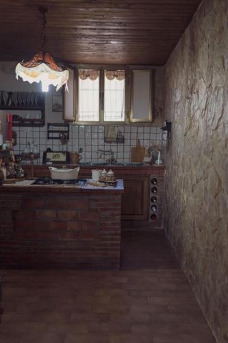 Una cocina o cocineta en Il Rifugio di Aitna