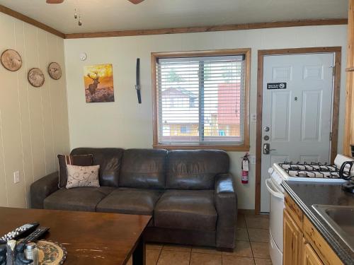 Red River Condo 8 – Photos 2