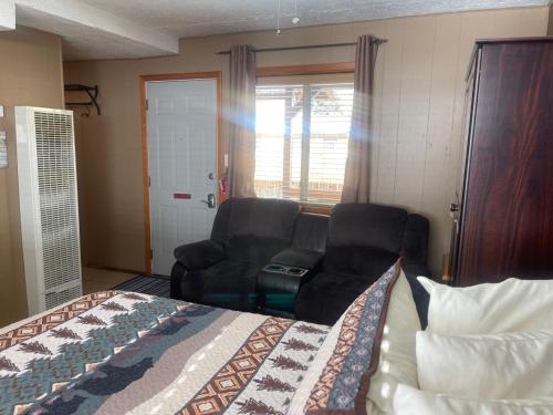 Red River Condo 1B – Photos 2