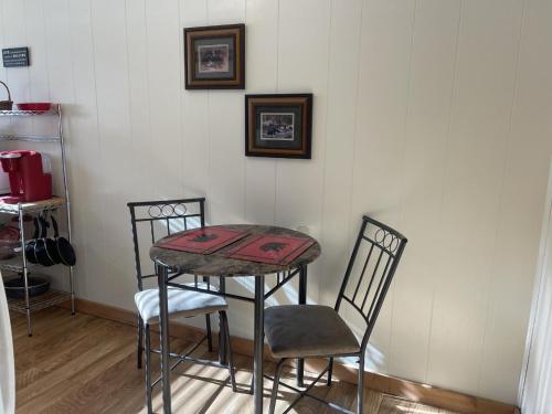 Red River Condo 4 – Photos 2
