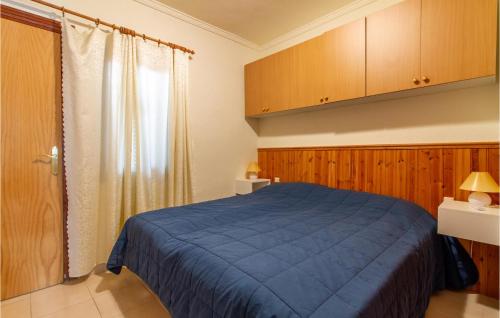 Nice Home In Torrevieja With Kitchen