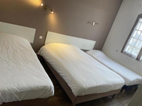 Photo de la galerie de l'établissement Hotel Restaurant L'Escale, à Sainte-Nathalène