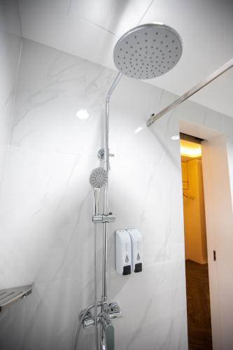 Ein Badezimmer in der Unterkunft M.Y. Hotel