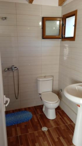 Fotografie z fotogalerie ubytování Tolis Rooms v destinaci Himare