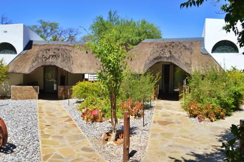 Photo de la galerie de l'établissement Central Hotel Omaruru, à Omaruru