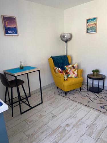 Fotografia z galérie ubytovania Charming apartment for 2 in Nantes v destinácii Nantes
