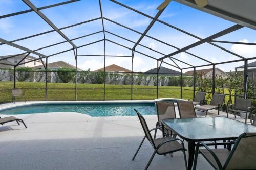 Beautiful 4 Bedroom 3 Bathroom pool & spa Villa villa photo 28