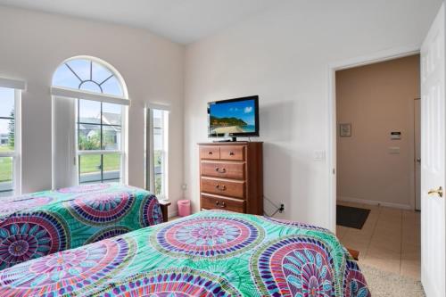Beautiful 4 Bedroom 3 Bathroom pool & spa Villa villa photo 19