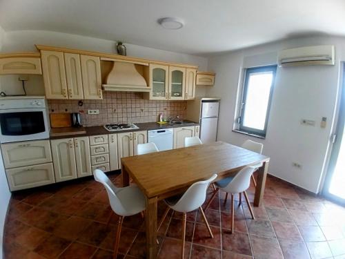 Gallery image of Vipolže Family Apartments in Dobrovo