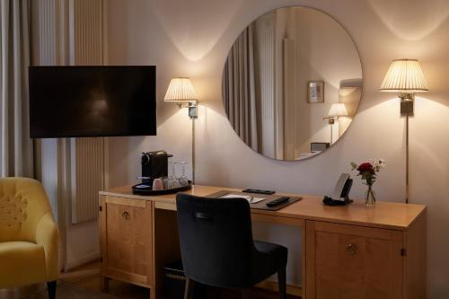 Hotel Diplomat Stockholm Image