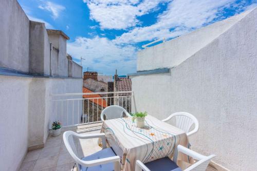 Apartment in Crikvenica 14216