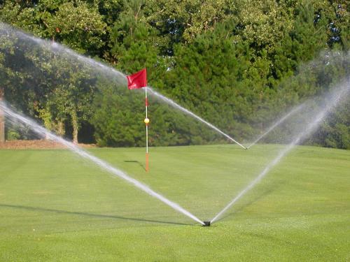 Golf v hotelu nebo okolí