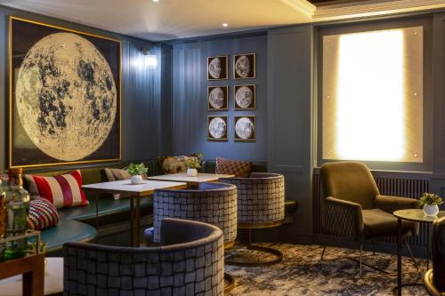 The Capital Hotel, Apartments & Townhouse - Small Luxury Hotels of The World photo 63