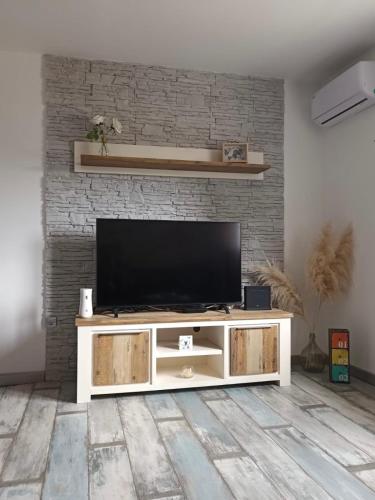 Modern Cave