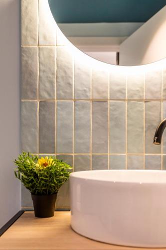 CHARMING LOFT IN RUZAFA, SOHO b2