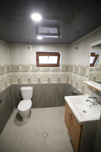 Koupelna v ubytování Guest House Nikola