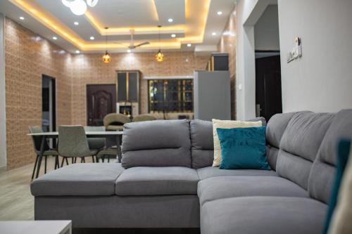 Χώρος καθιστικού στο Cloud9 Luxury Apartments