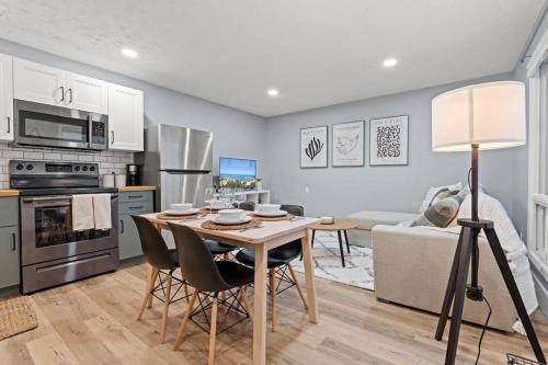 Elegant Boho Retreat - 8 min to WEM