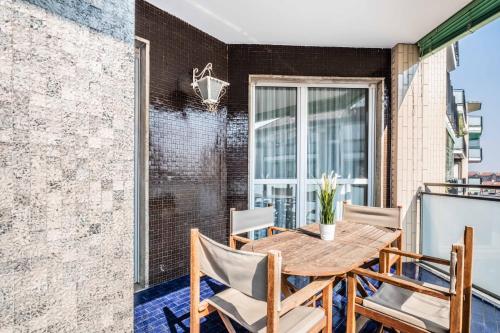 A seating area at Morgantini House San Siro-Duomo "Netflix & Terrace"