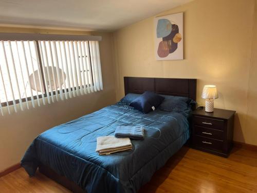 Postel nebo postele na pokoji v ubytování Departamento de 2 habitaciones amoblado en urbanización privada