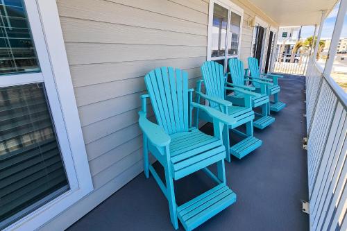 Surfside #6 – Photos 4