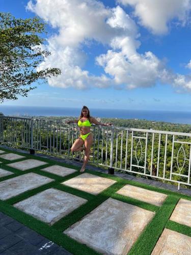 Gambar di galeri bagi Villa La Rosa with Spectacular view of Ocho Rios di Ocho Rios