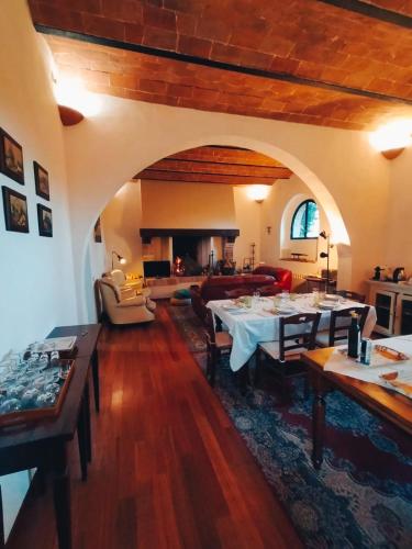 Et opholdsområde på Podere Cartaio Bio Farm, private pool, AirC