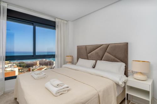 Middel Views apartment by Costarentals - Ref 64