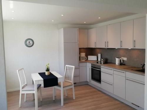 Kuchyň nebo kuchyňský kout v ubytování Ferienwohnung Netty
