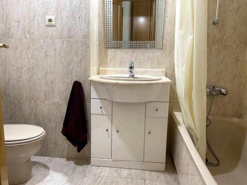 Kúpeľňa v ubytovaní Precioso apartamento en Urbanización Puerto Romano
