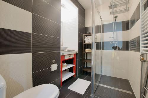Standard Apartment by Hi5 - Bright central place (269) 1072 Budapest, 20 Rákóczi út kép - 3