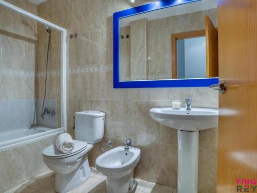 Koupelna v ubytování S'agaró Centre Ap 1