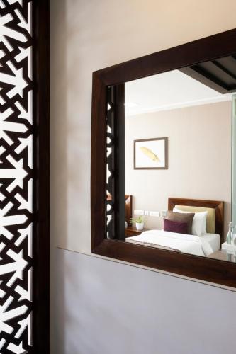 Postel nebo postele na pokoji v ubytování Brahma Horizon Hotel & Spa - Pushkar