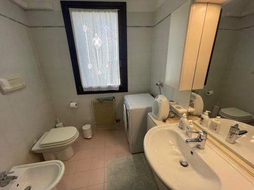 Gallery image of Trilocale vista mare con 2 bagni nel centro storico - Agenzia Cocal in Caorle