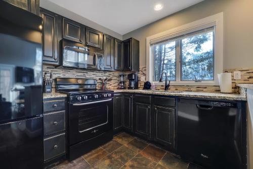 690 Disciples Village Condo – Photos 2