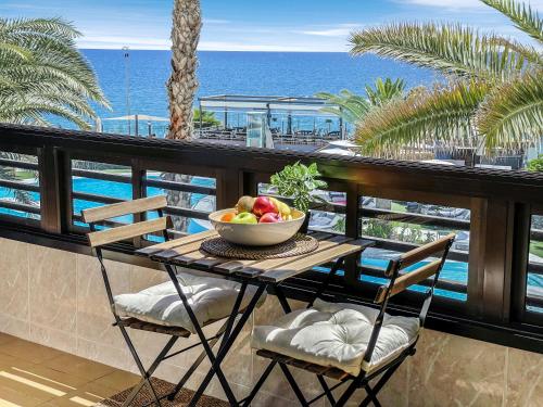 Sunny Patalavaca - Ocean View Apartment