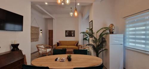 Holidays2Malaga Juan de Austria 2 bed & 2 bathroom 800 mts from Old Town