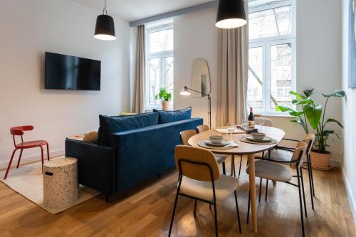 FLOK Design Apartments- Botanical Garden
