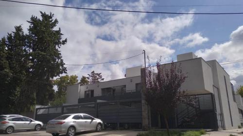 Chacras con patio y cochera – Photos 3