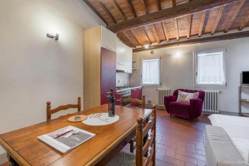 Wine Apartments Florence Lambrusco